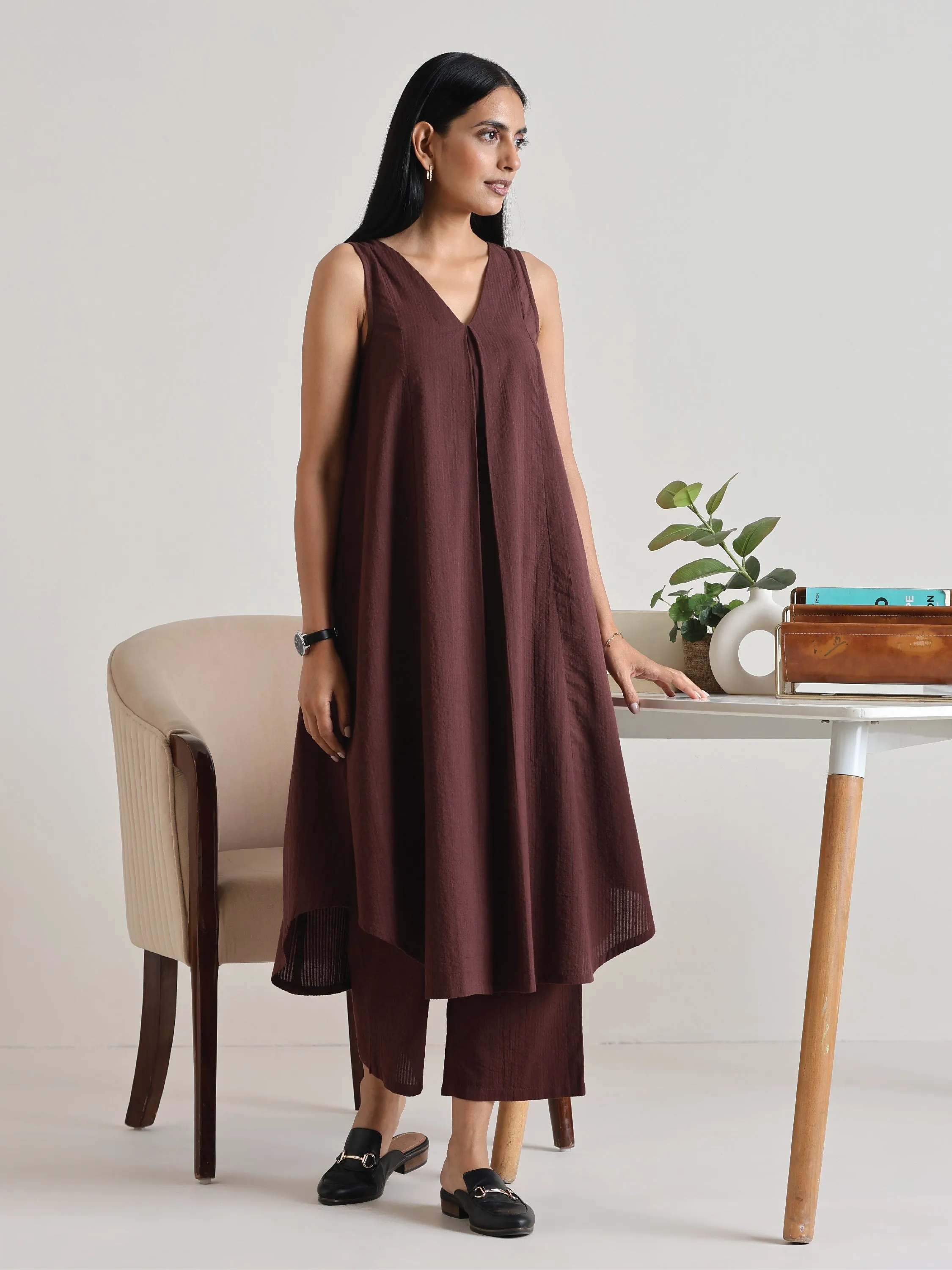 Cola Brown Sleeveless Flared  Kurta Pant Set