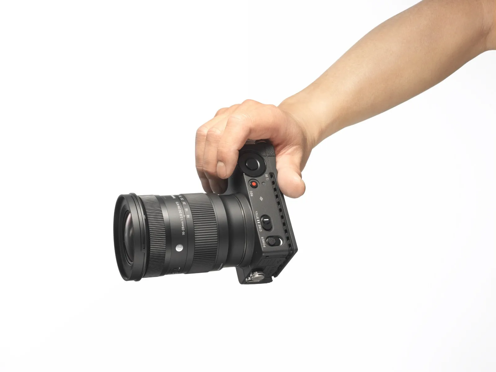 Sigma 16-28mm f/2.8 DG DN Contemporary Lens for Leica L