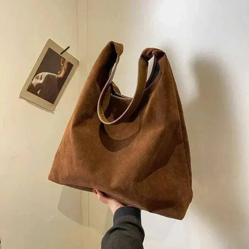 Vintage Suede Shoulder Bag - Stylish Women's Fashion Accessory - WSH025