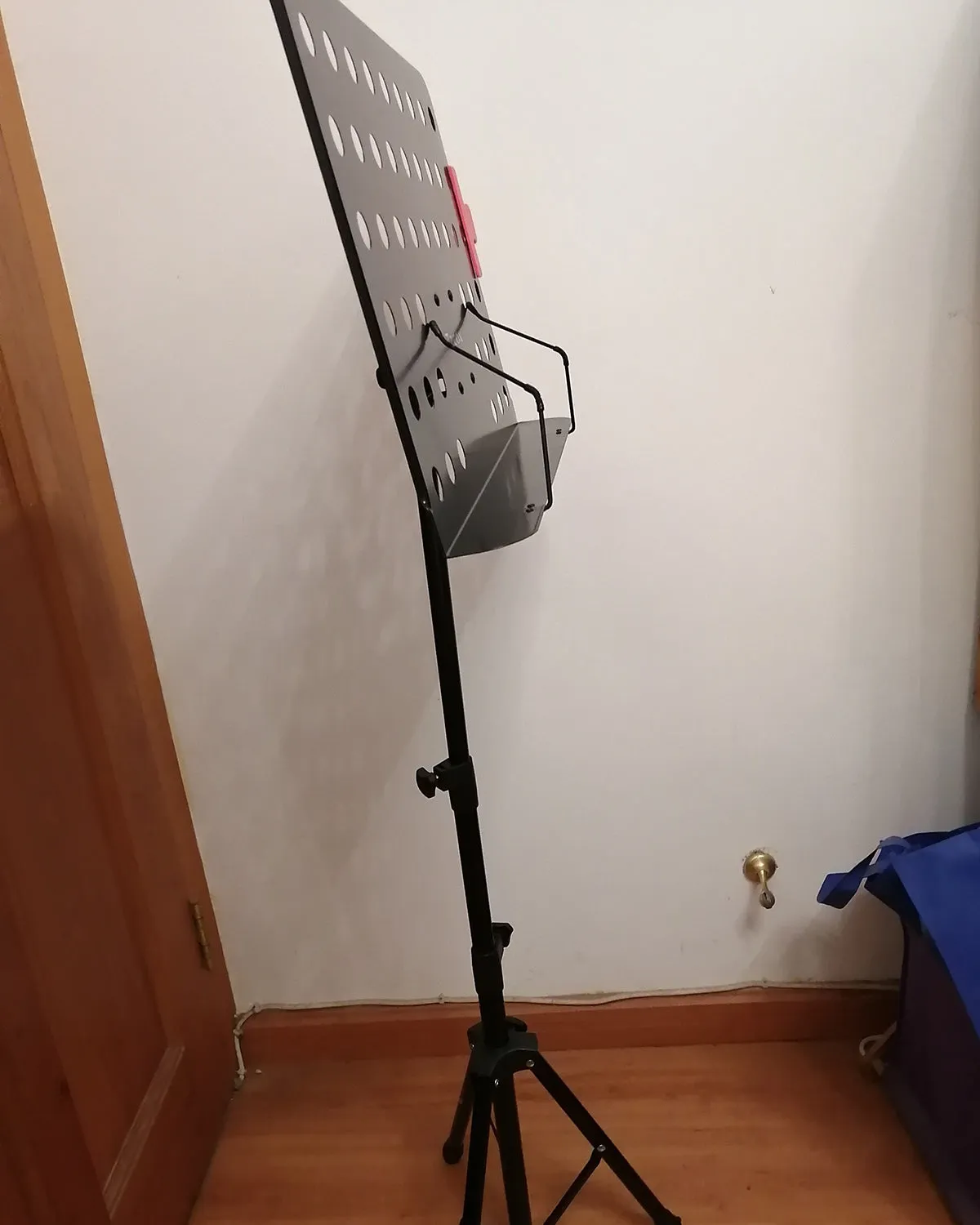 Zzcox Sheet Music Stand-Professional Portable Music Stand with Carrying Bag,Folding Adjustable Music Holder
